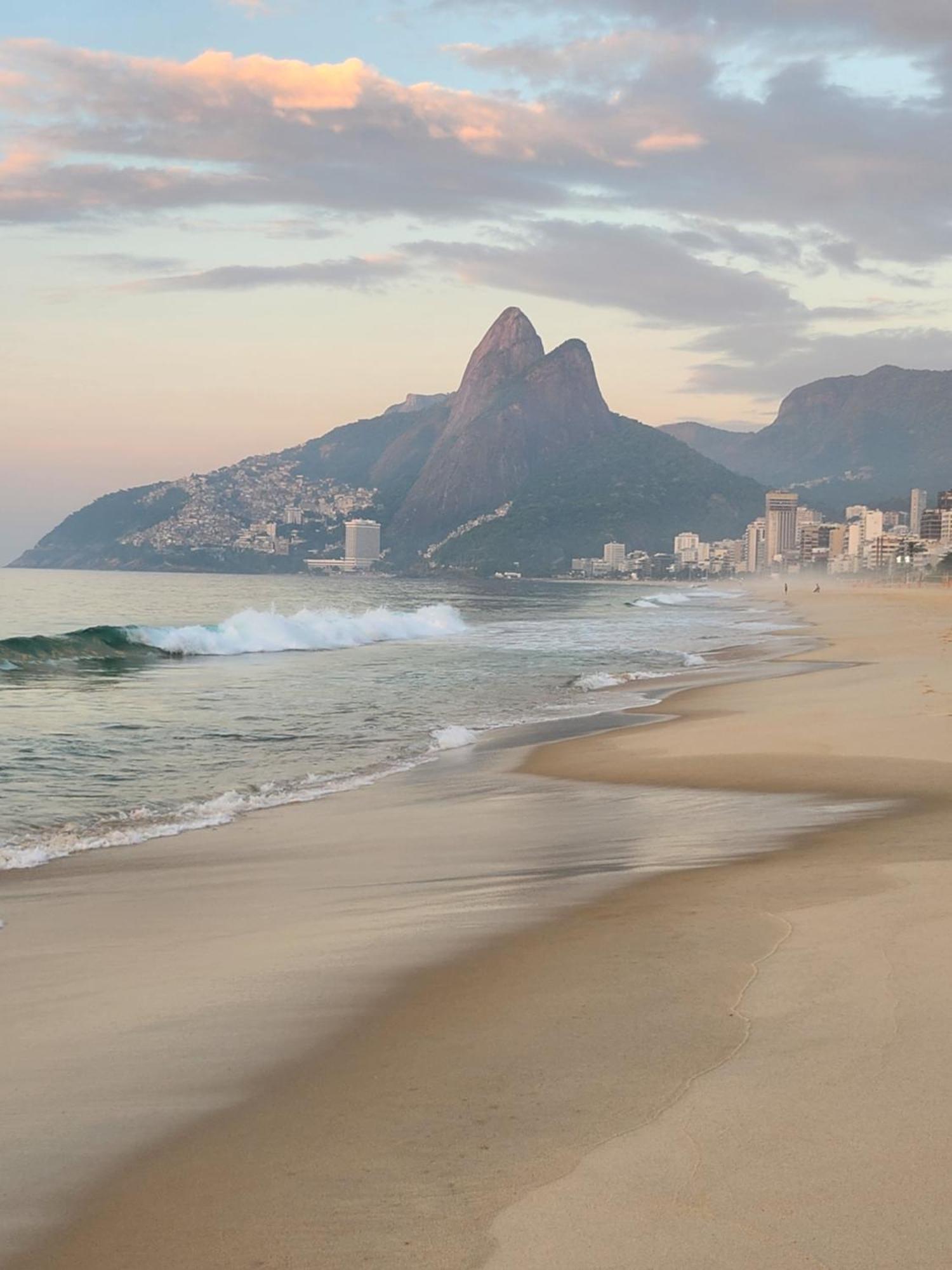Charmosa Cobertura Em Ipanema Na Quadra Da Praia De Quarto, Sala, Terraco E Sauna Рио де Жанейро Екстериор снимка